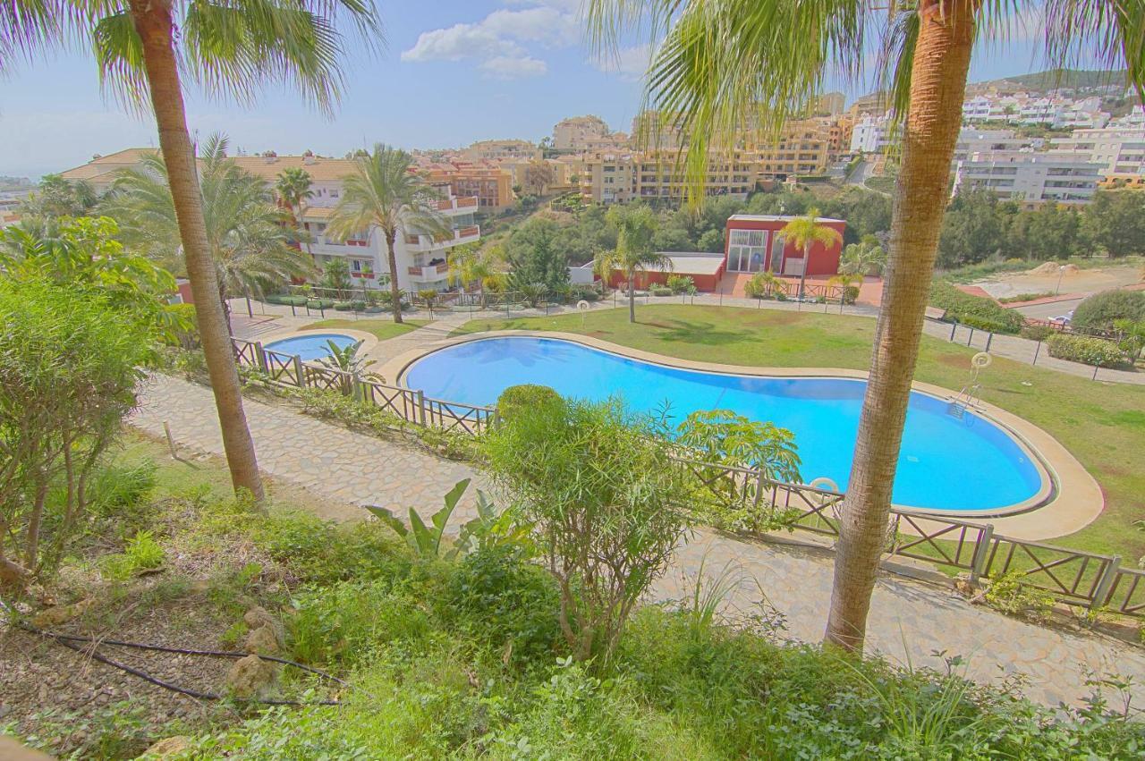 Isla Soleada Apt Sitio de Calahonda Bagian luar foto